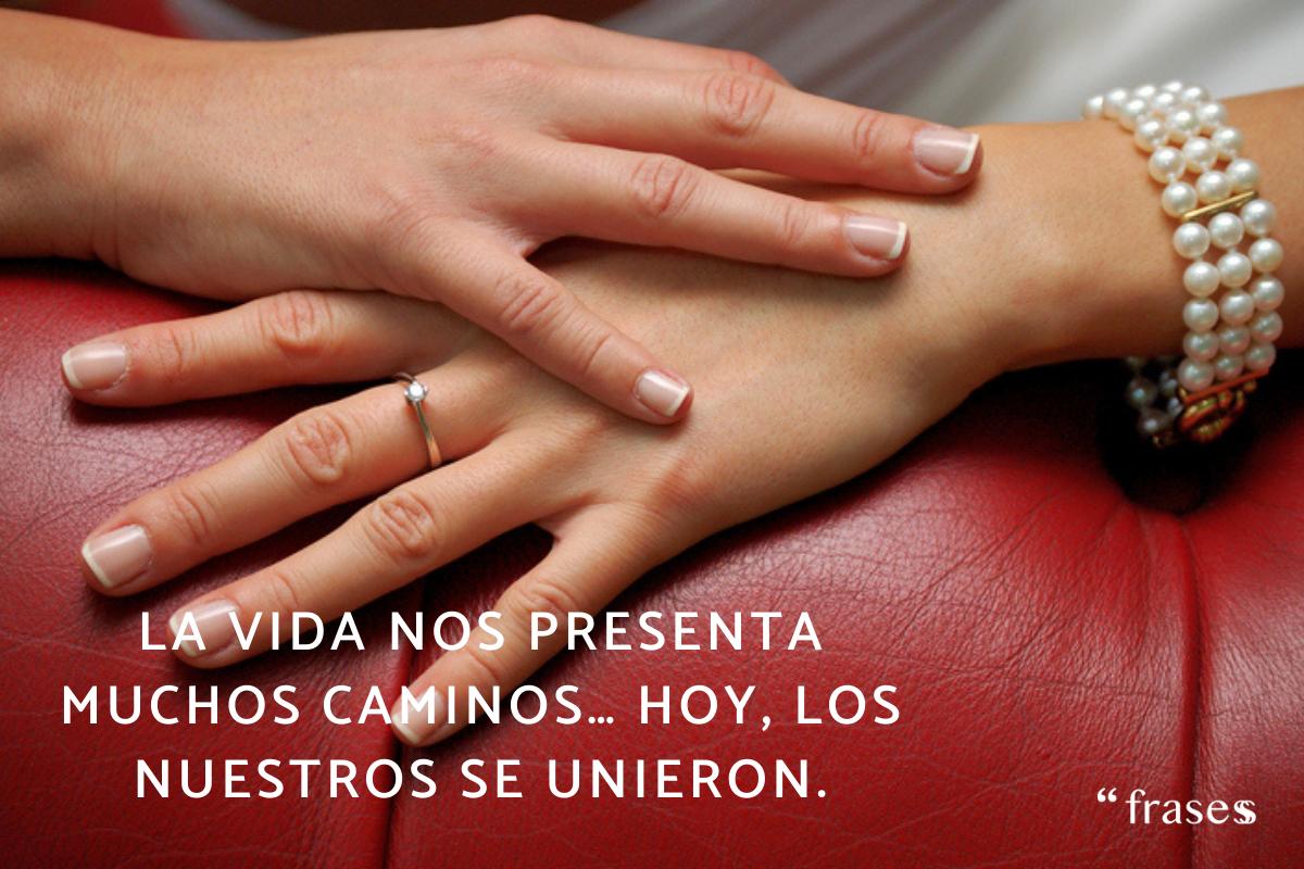 Frases para anunciar el compromiso matrimonial