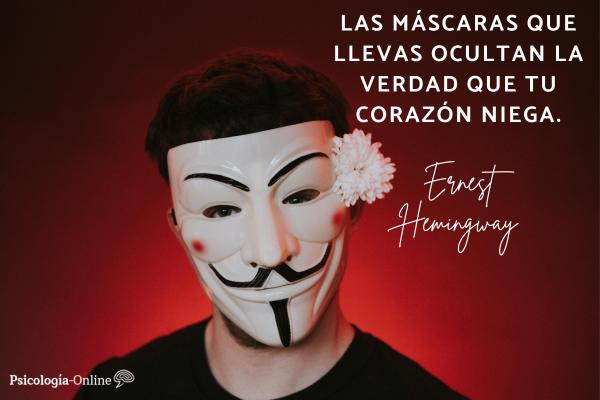 Frases indirectas para olvidar a alguien - Las máscaras que llevas ocultan la verdad que tu corazón niega.