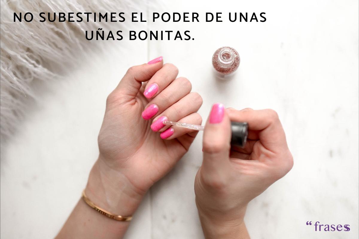 Frases de uñas bonitas y cortas